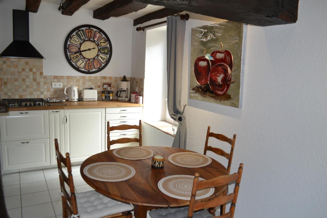 Le Pigeonnier, Maison De Charme Au Pied Du Chateau Amboise